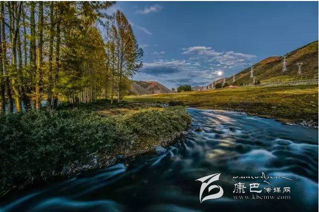 新都橋，正在打開最美時光,我在這里等你......